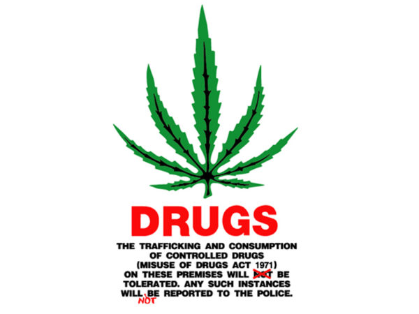 Tshirt Blanc Feuille de Cannabis Drug Act 1971 Grande-Bretagne